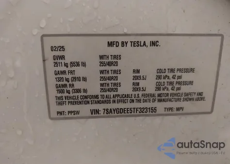 2026 Tesla Model Y Long Range Launch Series/Premium All-Wheel Drive z USA, uszkodzony, nr VIN 7SAYGDEE5TF323155